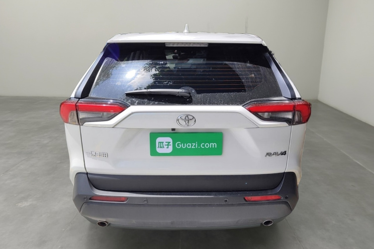 丰田 RAV4荣放 2024款 2.0L CVT两驱都市版车身外观6