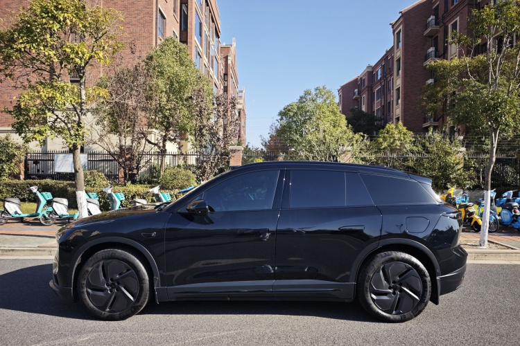 蔚来ES6 2024款 75kWh车身外观6007