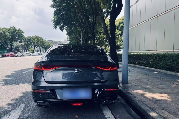 现代 菲斯塔 2019款 280TGDi 运动版 国VI车身外观6011