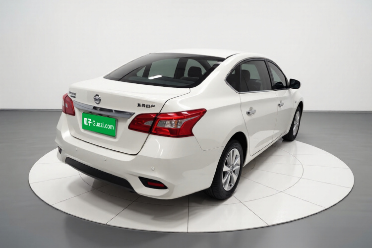 日产 轩逸 2024款 经典 1.6XL CVT豪华版车身外观7