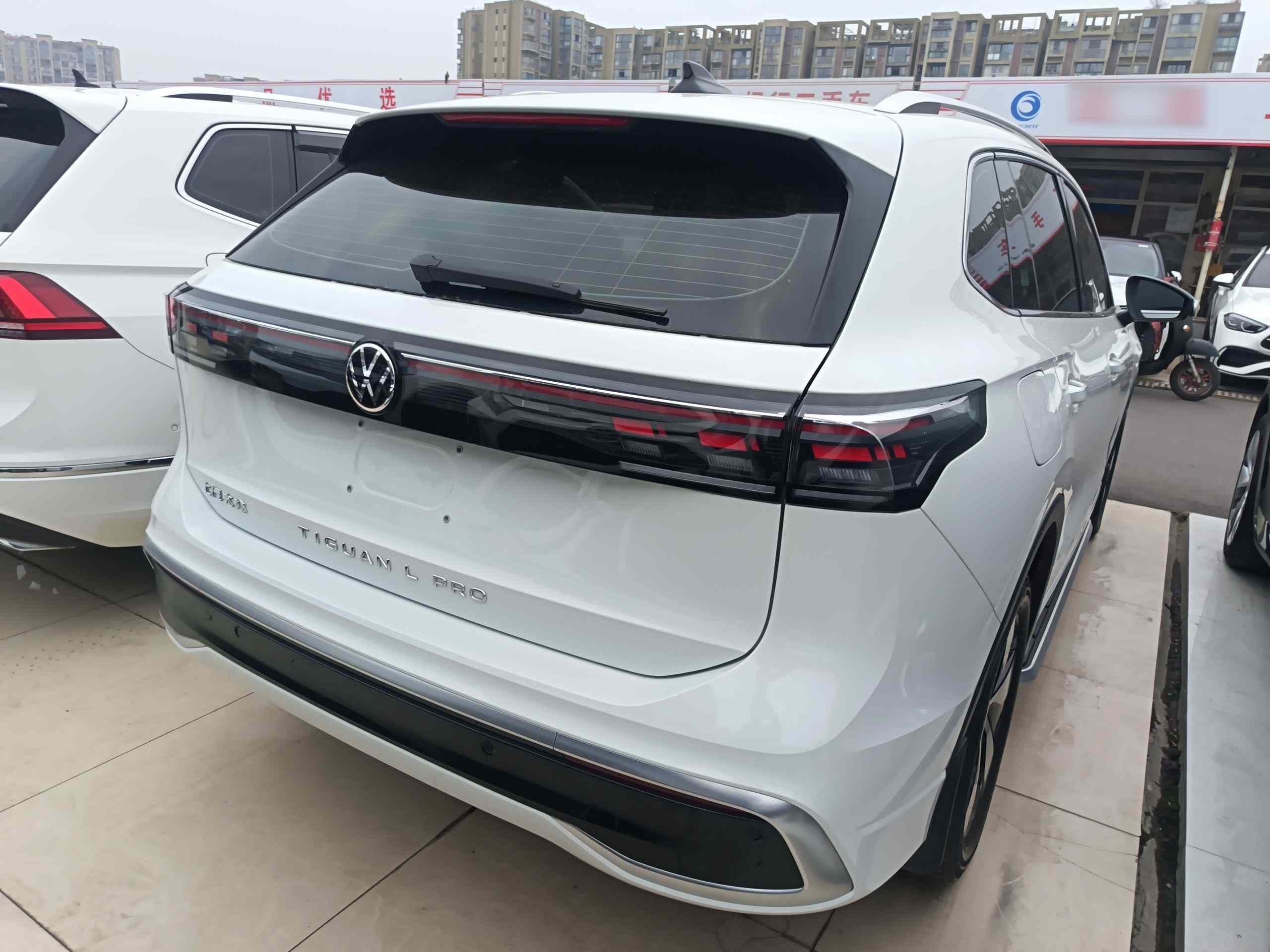 大众 途观L 2024款 PRO 330TSI 两驱智行版(4)