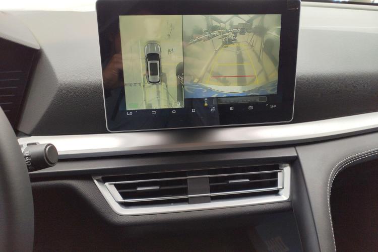 比亚迪 宋Pro 2019款 1.5T 自动豪华型中控内饰16