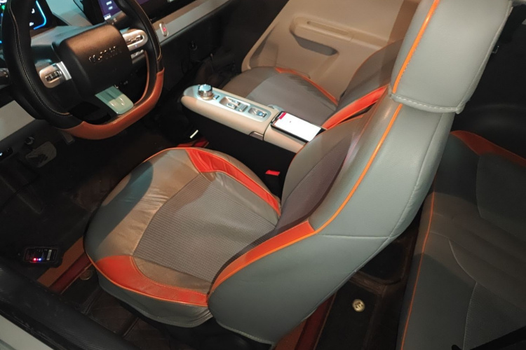 长安启源 长安Lumin 2025款 205km 香沁款局部细节19