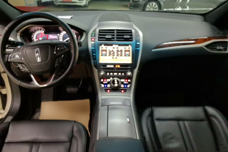 林肯MKZ 2017款 2.0T 尊享版中控内饰7003