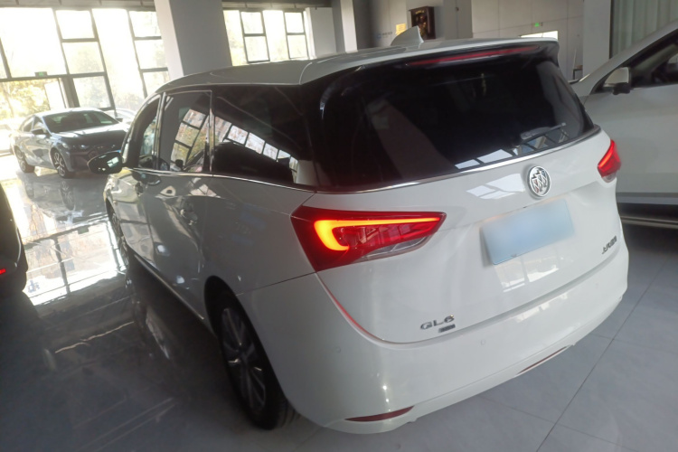 别克GL6 2019款 18T 5座互联豪华型 国V车身外观4