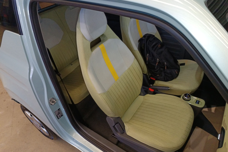 吉利银河 2024款 熊猫mini 200km 耐力熊局部细节41