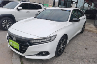 本田 雅阁 2022款 锐·混动 2.0L 幻夜·锐智版