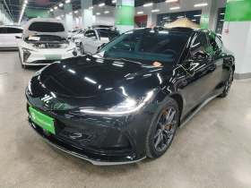 智己汽车 智己L6 2024款 Max 超强性能版