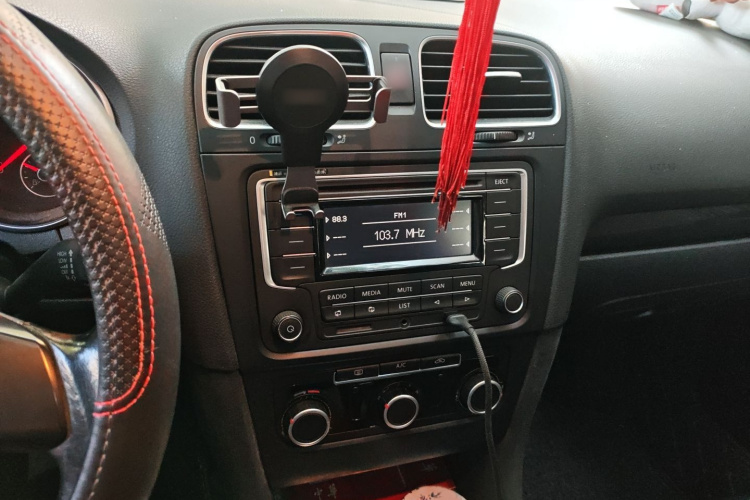 大众 高尔夫 2012款 1.6 自动舒适型局部细节16