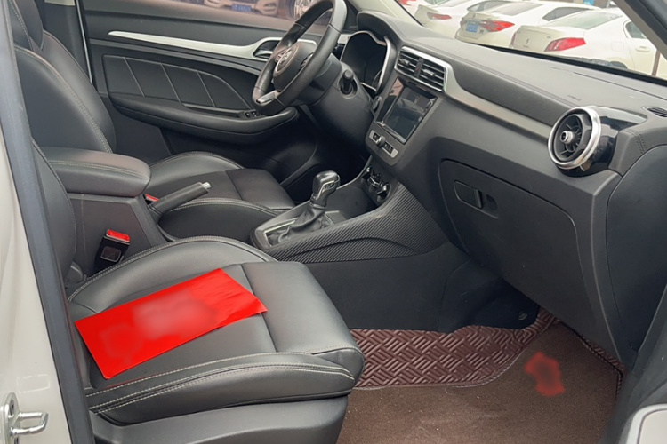 名爵ZS 2018款 1.5L 自动豪华版 国V中控内饰7004