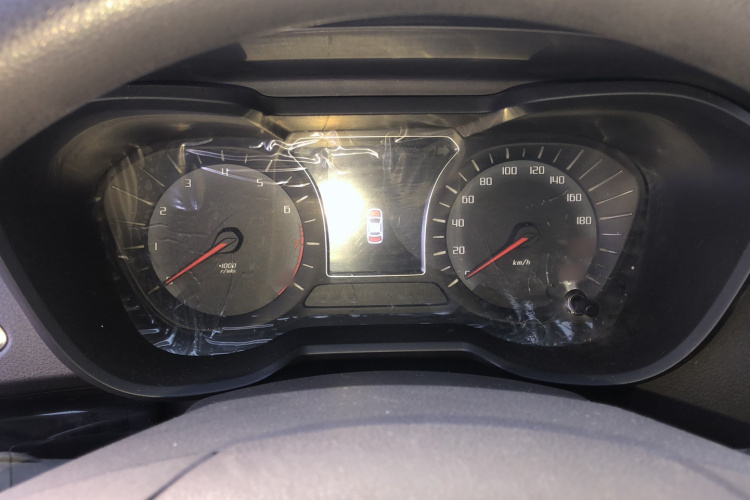 广汽传祺 传祺GS4 2015款 200T 手动舒适版局部细节14