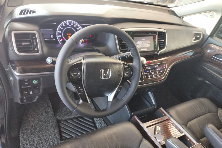 本田 奥德赛 2015款 2.4L 至尊版中控内饰12