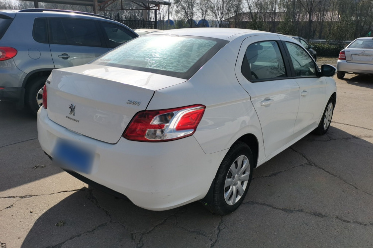 标致301 2016款 1.6L 手动舒适版车身外观7