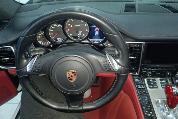 保时捷 2016款 Panamera Edition 3.0T局部细节13