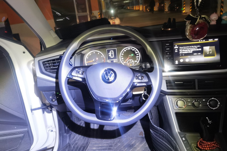 大众 Polo 2021款 Plus 1.5L 自动全景乐享版中控内饰13