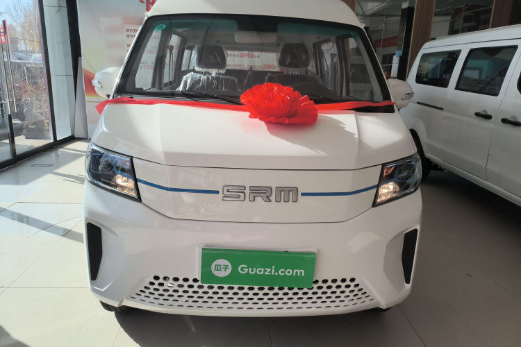 SRM鑫源 好运 2025款 启航版  弗迪42.3kWh 305km 6座车身外观2