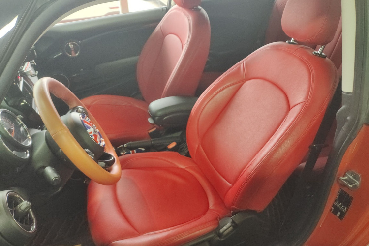 MINI 2018款 1.5T ONE PLUS中控内饰19