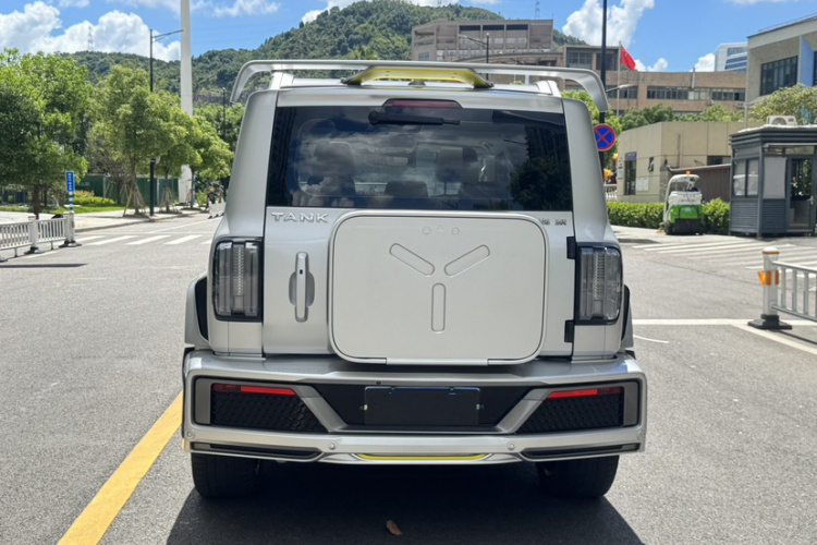 超境汽车 共创坦克300 2021款 2.0T 赛博坦克车身外观6001