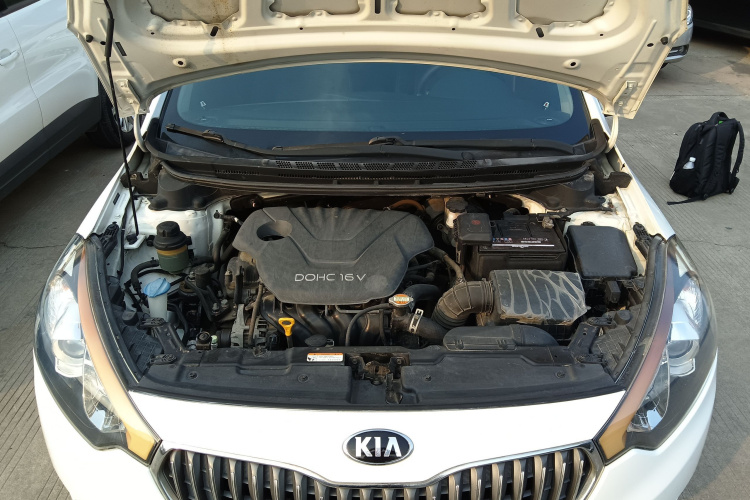 起亚K3 2015款 1.6L 自动GL局部细节24