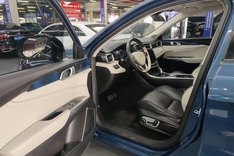 领克01 2017款 2.0T 两驱耀Pro版中控内饰20