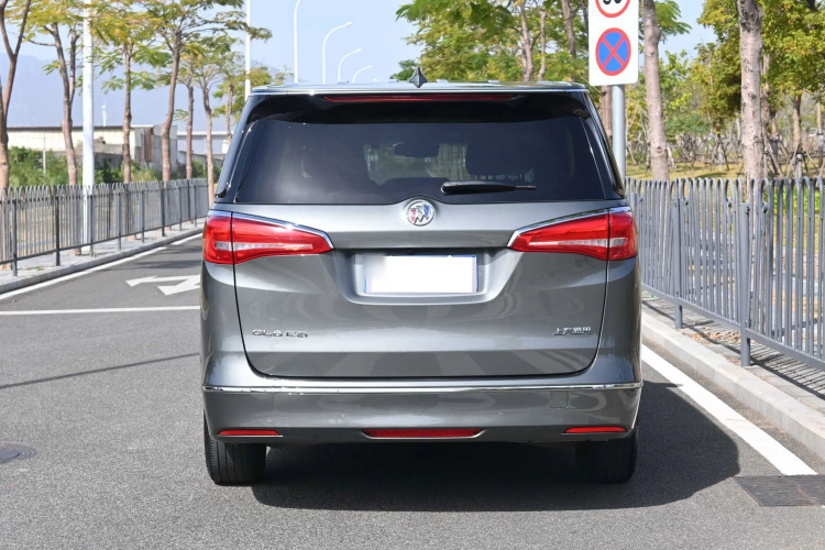 别克GL8 2017款 ES 28T 旗舰型 国V车身外观6004