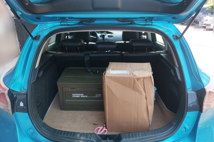 马自达3星骋 2013款 两厢 1.6L 自动精英型局部细节23