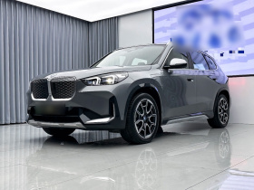 宝马iX1 2023款 xDrive30L X设计套装