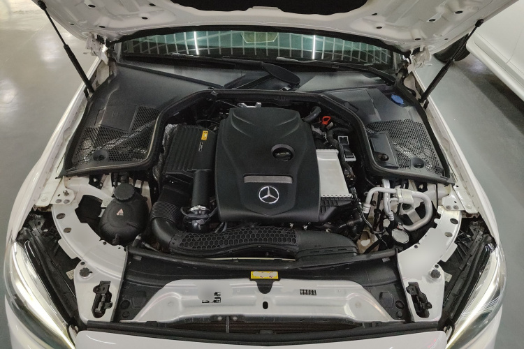 奔驰C级 2019款 C 180 L 时尚型运动版局部细节24