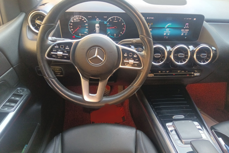 奔驰B级 2020款 B 200 动感型局部细节13