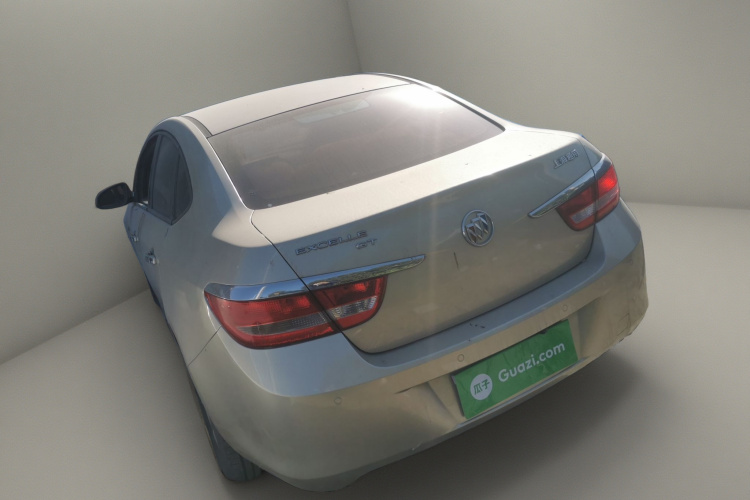 别克 英朗 2013款 GT 1.6L 自动时尚版车身外观5