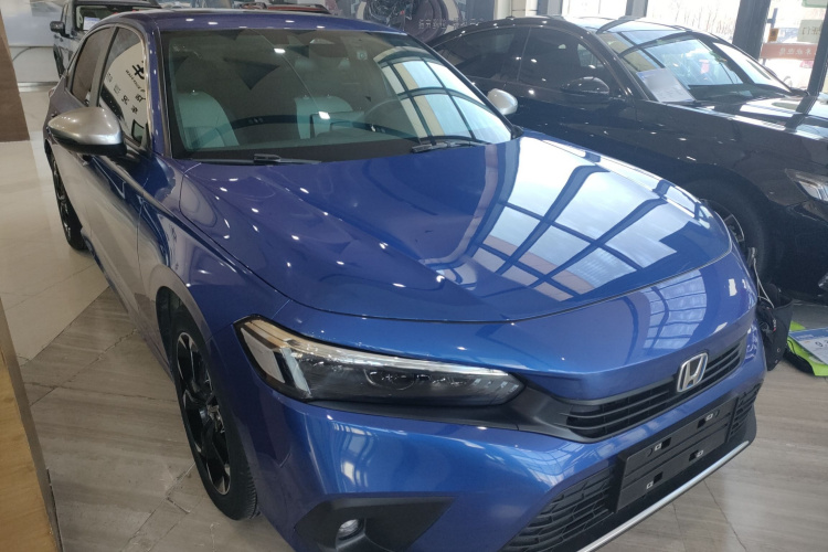 本田 思域 2023款 2.0L e:HEV 锐力版车身外观3