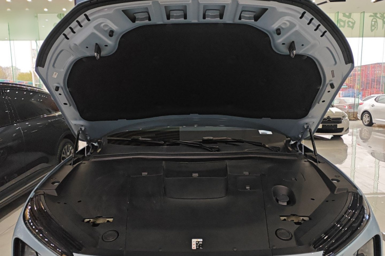 蔚来ES6 2024款 75kWh机舱底盘24