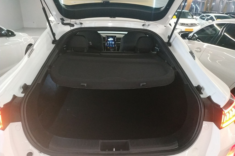 江淮汽车 江淮A5 PLUS 2023款 1.5T 自动豪华型机舱底盘23