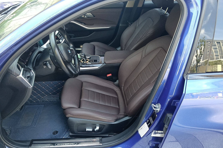 宝马3系 2020款 325Li M运动套装局部细节19