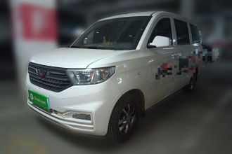 五菱汽车 五菱宏光V 2022款 1.5L劲取版电动助力LAR