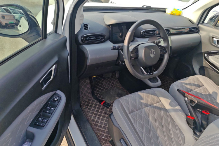 零跑汽车 零跑T03 2021款 400舒享版中控内饰20