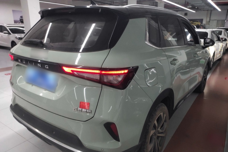 五菱汽车 五菱星辰 2021款 1.5T CVT星辉版车身外观6005