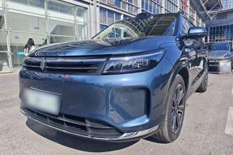 鸿蒙智行 问界M7 2024款 1.5T 智驾四驱Ultra版 5座