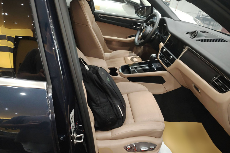 保时捷 2023款 Macan 2.0T中控内饰41