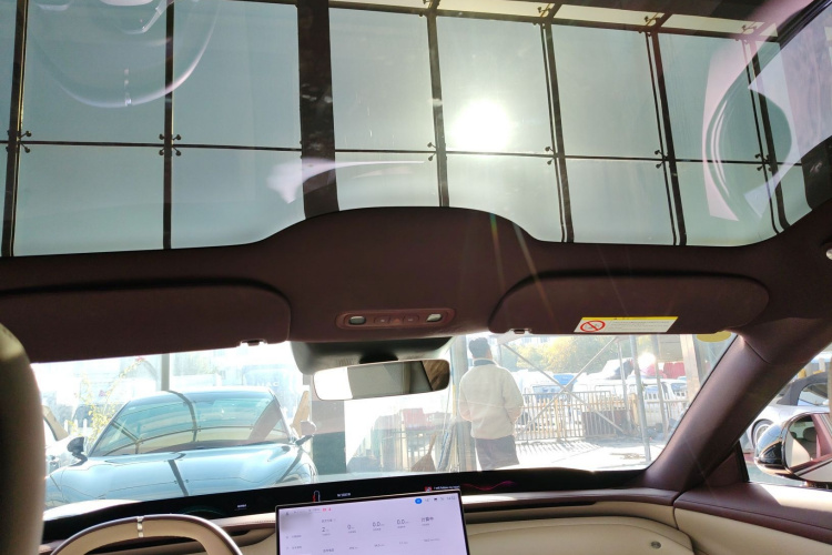 小米汽车 小米YU7 2025款 超长续航后驱版中控内饰22