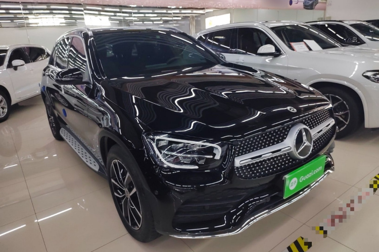 奔驰GLC 2022款 改款二 GLC 260 L 4MATIC 豪华型车身外观3