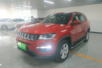 Jeep 指南者 2017款 200T 自动家享版