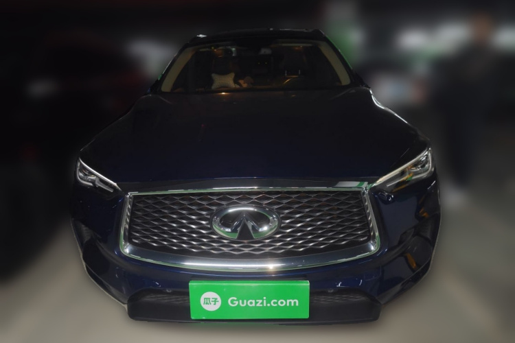 英菲尼迪QX50 2018款 2.0T 四驱菁英版车身外观2