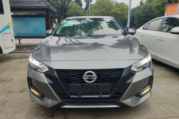 日产 轩逸 2020款 1.6L XL CVT悦享版车身外观2