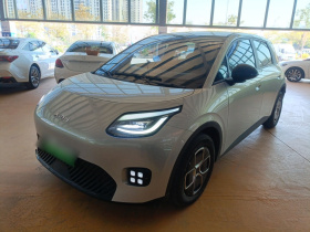 埃安 AION UT 2025款 330星耀版