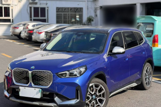 宝马iX1 2023款 xDrive30L X设计套装