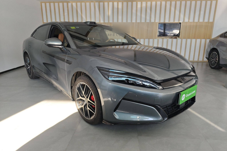 比亚迪 汉L 2025款 DM-p 四驱激光雷达旗舰型车身外观6004