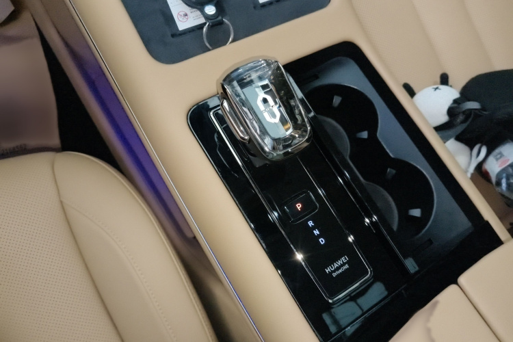 鸿蒙智行 问界M7 2022款 1.5T 四驱豪华版局部细节18