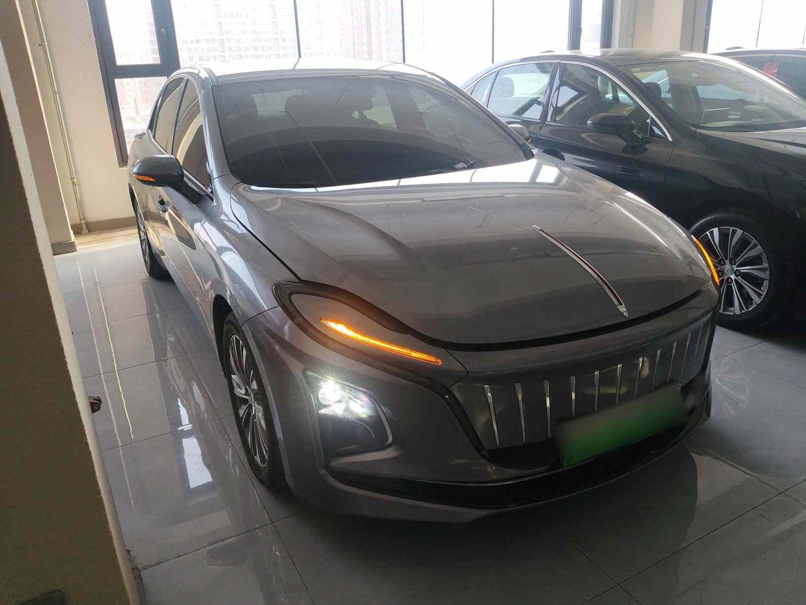 红旗E-QM5 2024款 610km PLUS(5)