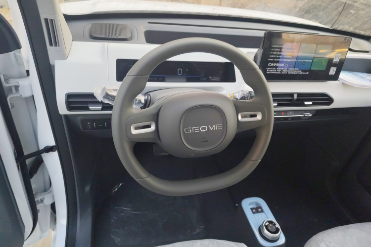 吉利银河 2024款 熊猫mini 200km 耐力熊局部细节13